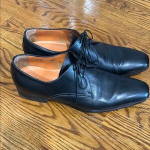 Classic Black Leather Men's Dress Shoes Santoni leather 10.5